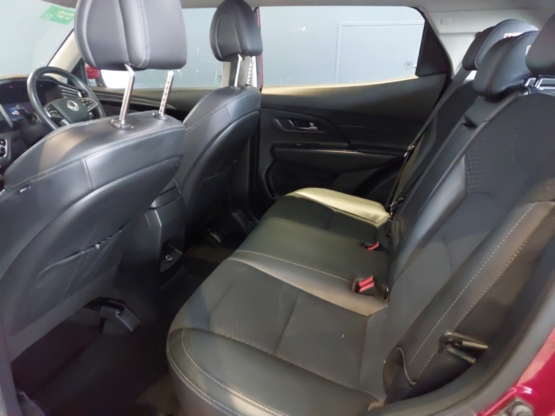 SsangYong Korando 1.5 Ventura Red #6