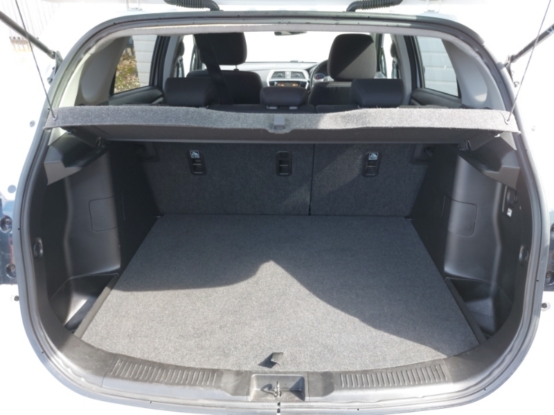 Suzuki SX4 S Cross Hatchback Grey #17
