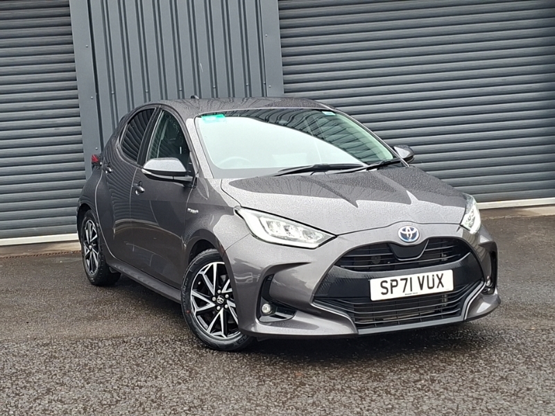 Toyota Yaris 1.5 Hybrid Design Cvt Grey