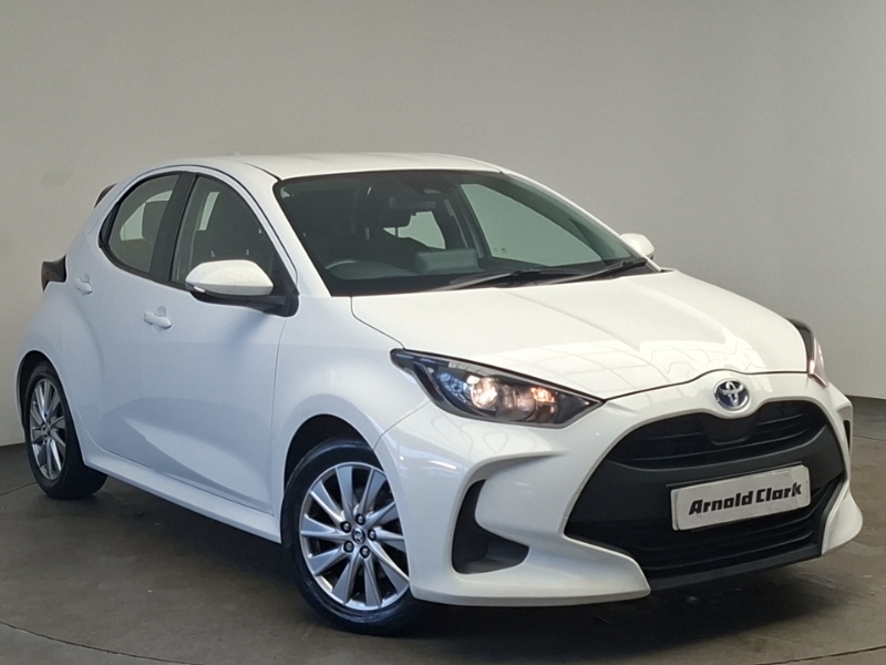 Toyota Yaris 1.5 Hybrid Icon Cvt White