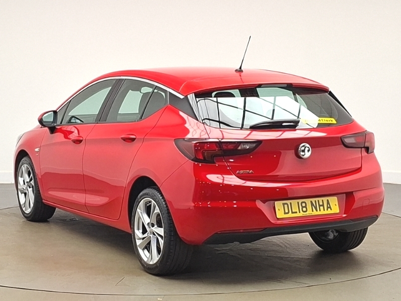 Vauxhall Astra 1.4I 16V Sri DL18NHA Red #2