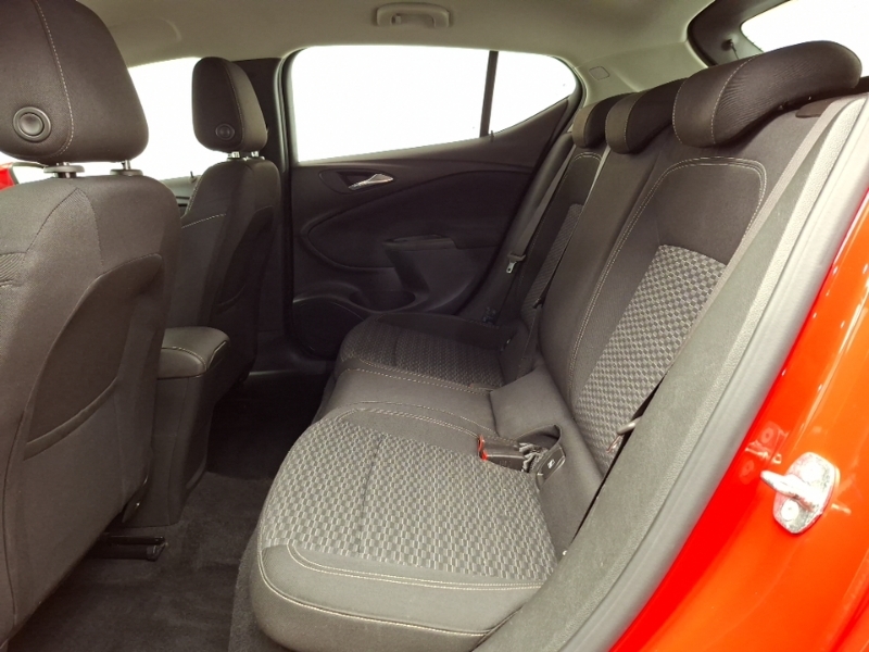 Vauxhall Astra 1.4I 16V Sri DL18NHA Red #5