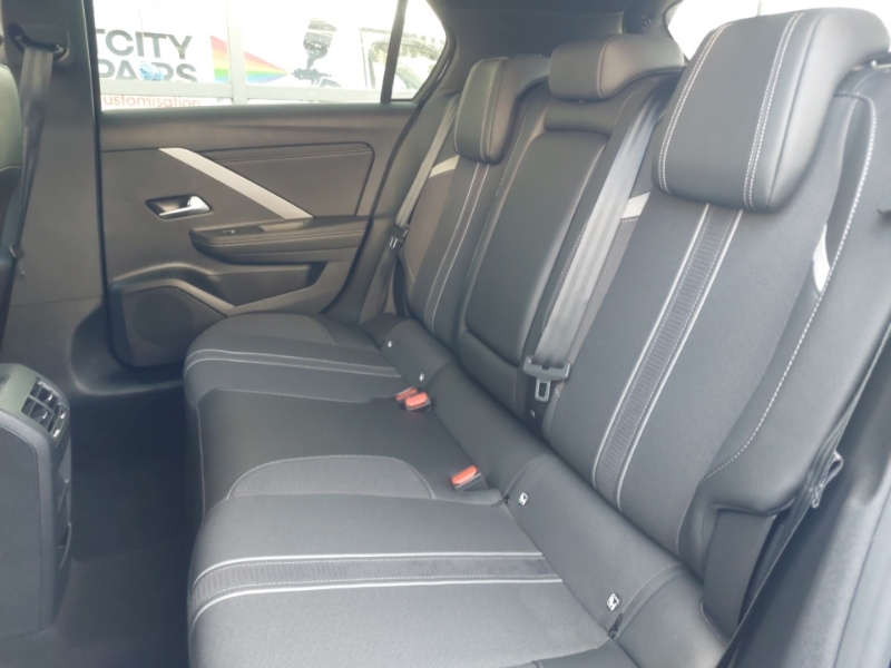 Vauxhall Astra 1.5 Turbo D Gs Line Black #6