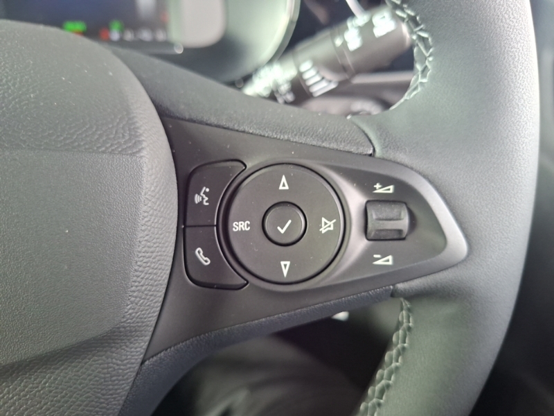 Vauxhall Corsa-e Corsa Hatchback 100Kw White #12