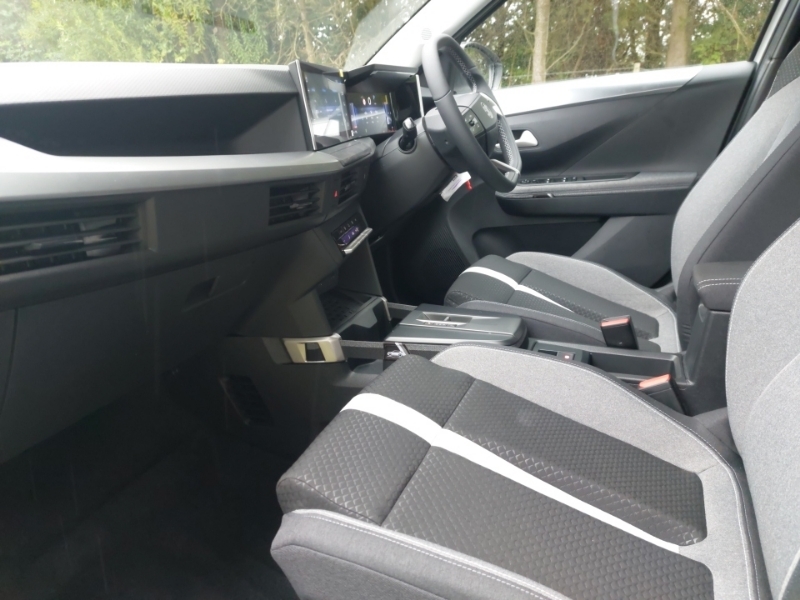 Vauxhall Frontera 1.2 Hybrid 145 Gs E-dct6 White #5