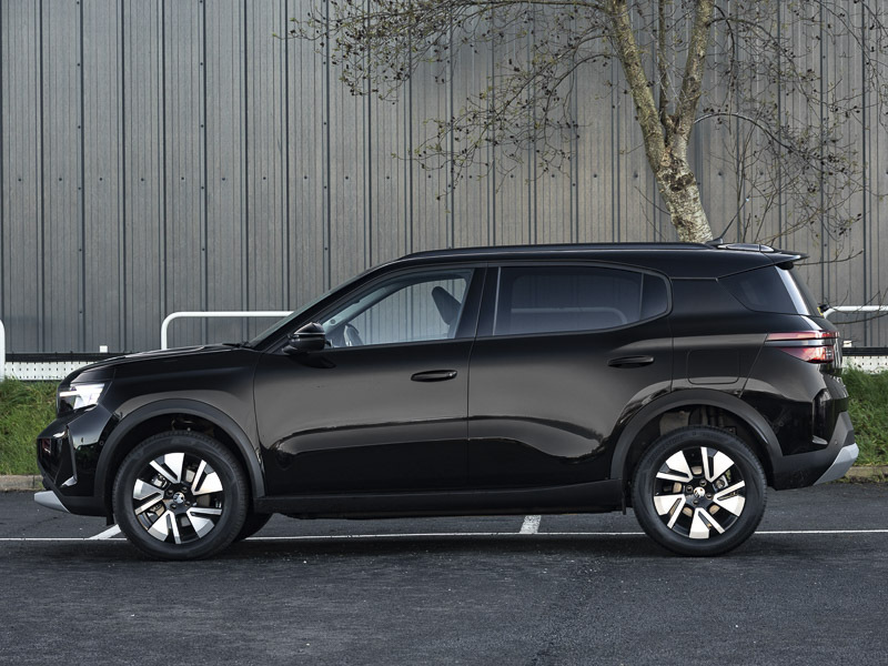 Vauxhall Frontera 1.2 Hybrid 110 Gs E-dct6 Black #4