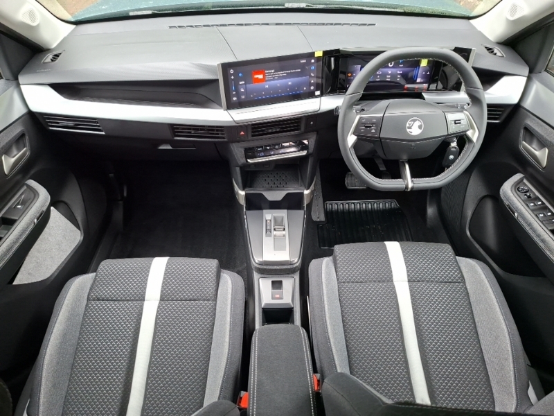 Vauxhall Frontera 1.2 Hybrid 145 Gs E-dct6 Green #3