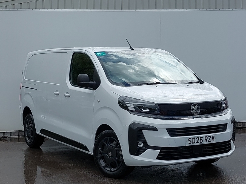 Vauxhall Vivaro Mpv White #1