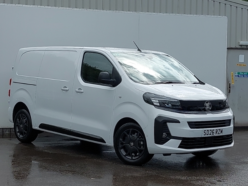 Vauxhall Vivaro Mpv White #7