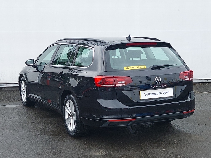 Volkswagen Passat 2.0 Tdi Evo Scr Se Nav Black #2