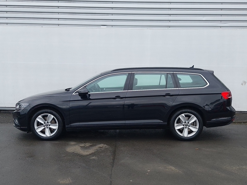 Volkswagen Passat 2.0 Tdi Evo Scr Se Nav Black #4