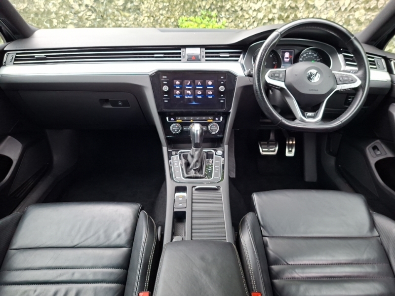 Volkswagen Passat 2.0 Tdi Scr 190 R-line Dsg Grey #3
