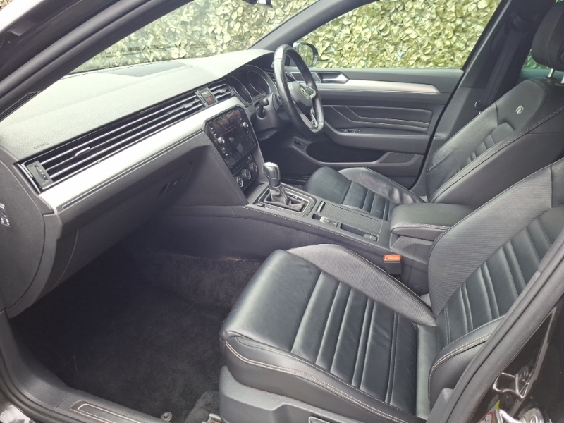 Volkswagen Passat 2.0 Tdi Scr 190 R-line Dsg Grey #5