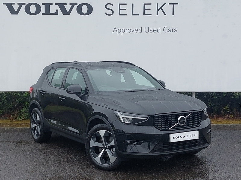 Volvo XC40 2.0 B3p Plus Dark Black