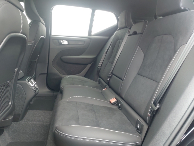 Volvo XC40 2.0 B3p Plus Dark Black #6