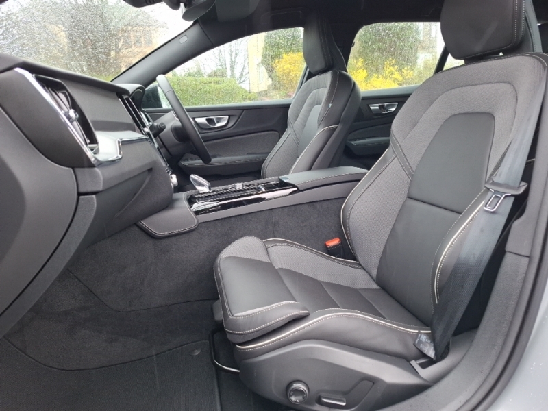 Volvo V60 2.0 T6 350 Phev Plus Dark Awd Grey #5