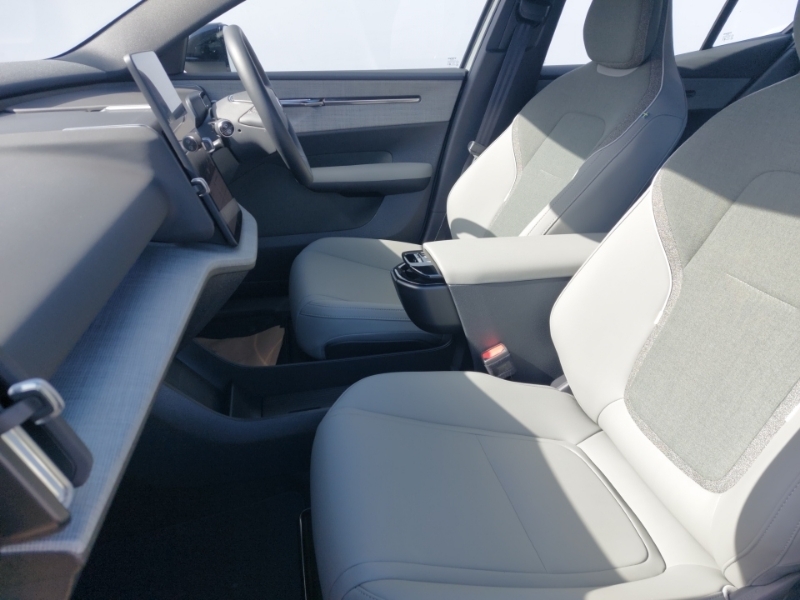 Volvo EX30 200Kw P5 Long Range Plus 69Kwh Grey #5
