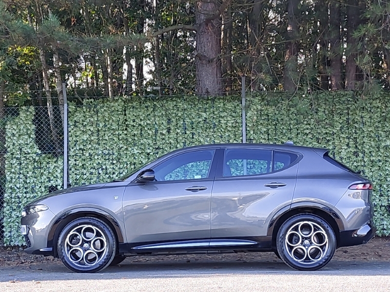 Alfa Romeo Tonale 1.5 Mhev Ti Grey #4