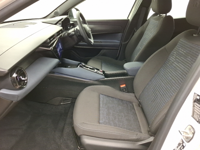 Alfa Romeo Junior 1.2 Turbo Ibrida White #5