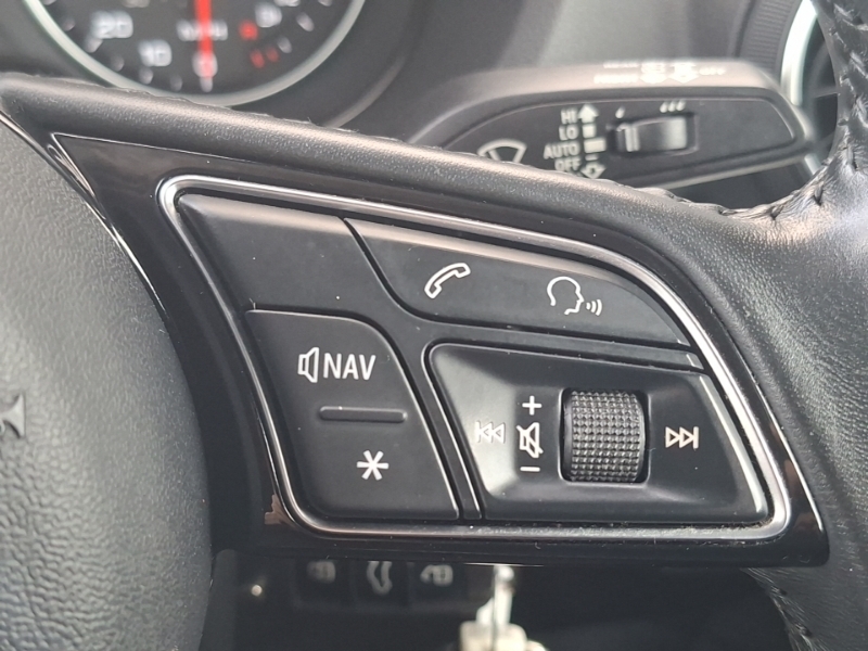 Audi Q2 Tfsi S Line Grey #13