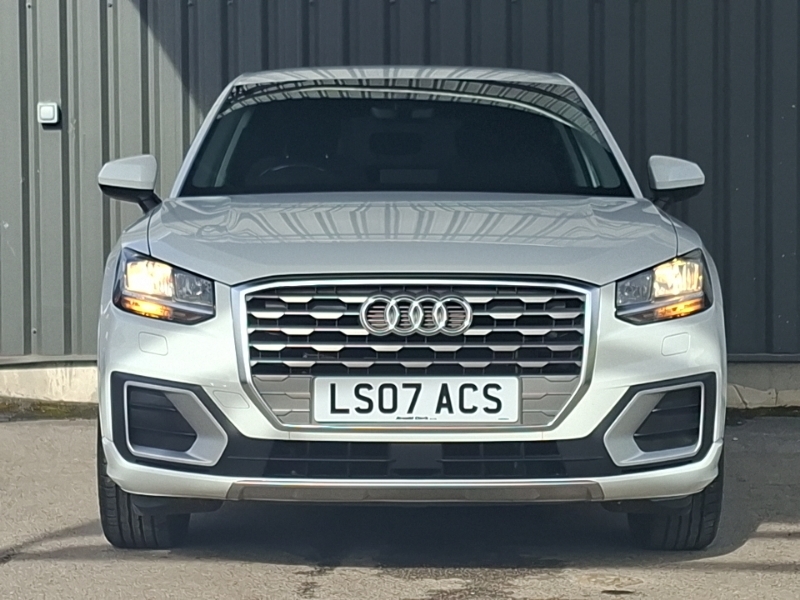 Audi Q2 Tfsi S Line Grey #14