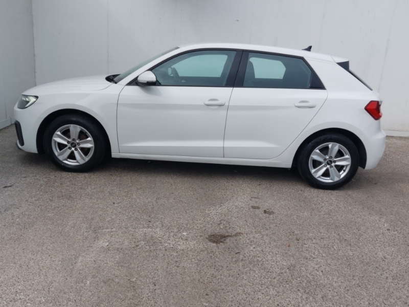 Audi A1 25 Tfsi Technik White #4