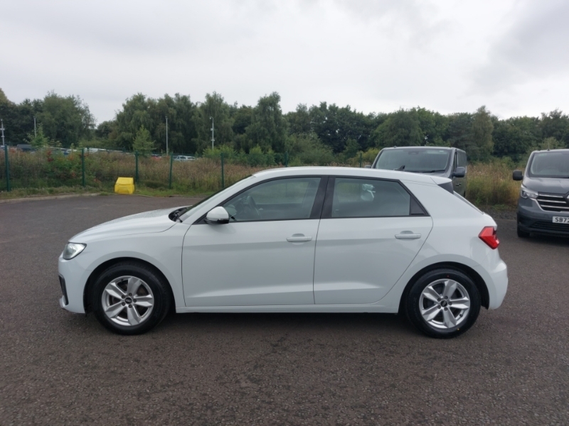 Audi A1 25 Tfsi Technik White #4