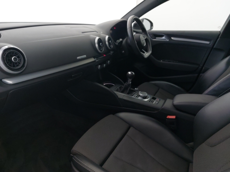 Audi A3 30 Tdi 116 S Line Black #5