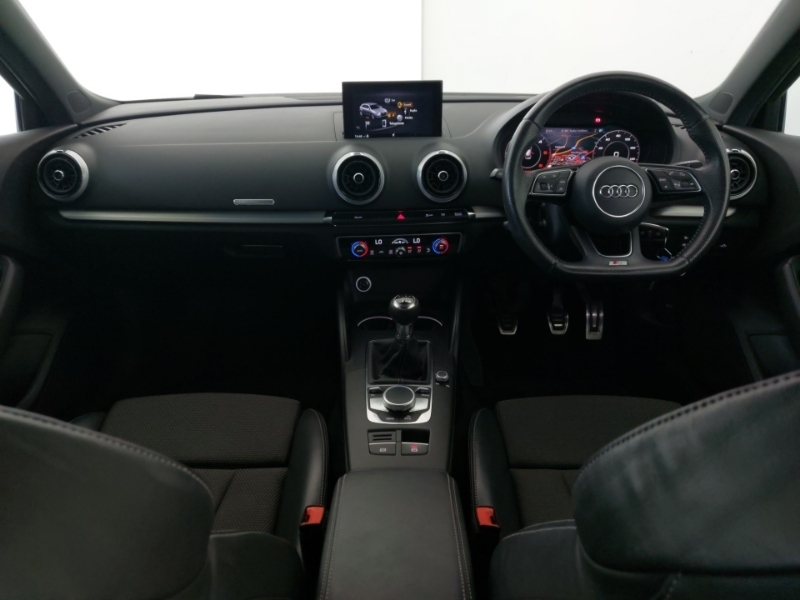 Audi A3 30 Tdi 116 S Line Black #3