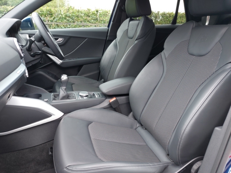 Audi Q2 35 Tfsi S Line Blue #5