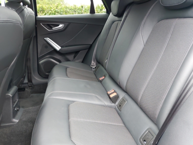 Audi Q2 35 Tfsi S Line Blue #6