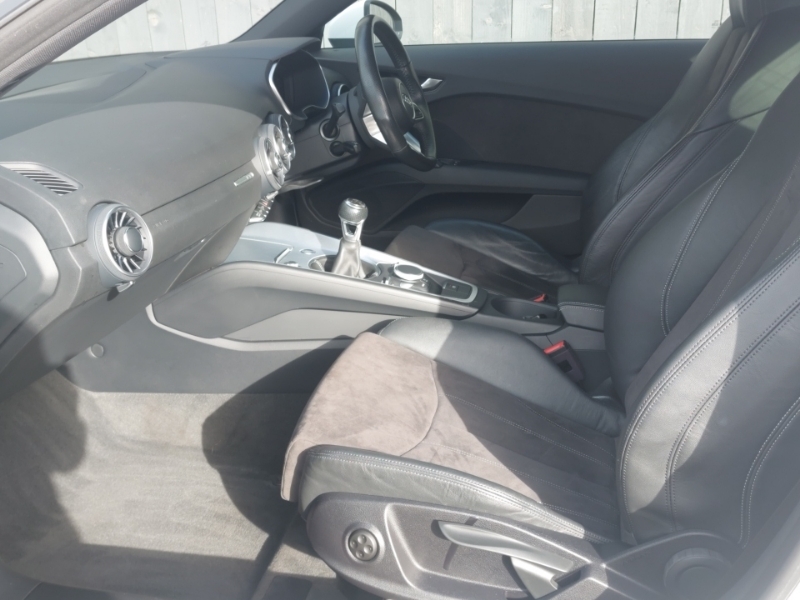 Audi TT 2.0 Tdi Ultra S Line White #5