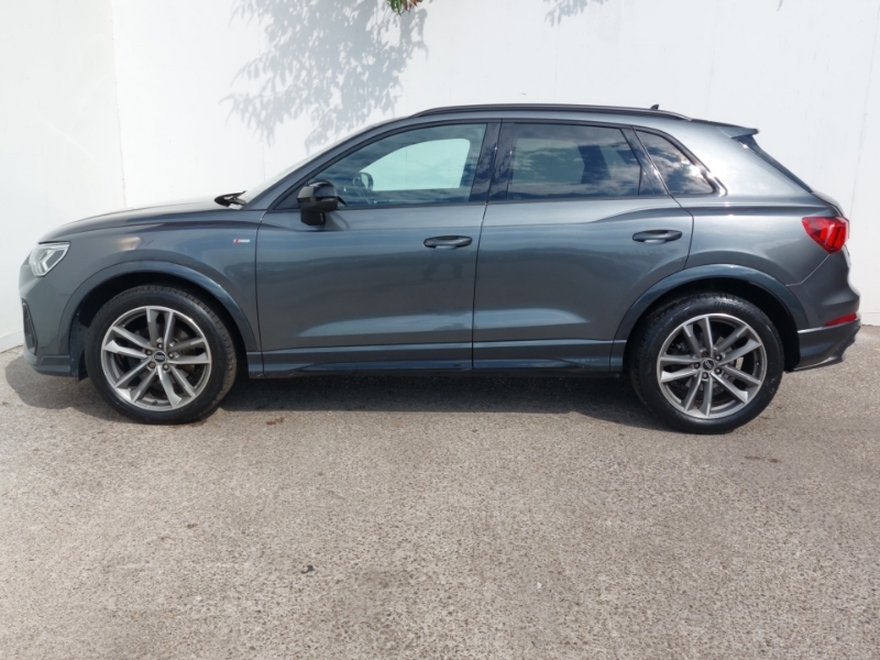Audi Q3 35 Tfsi Black Edition S Tronic Grey #4
