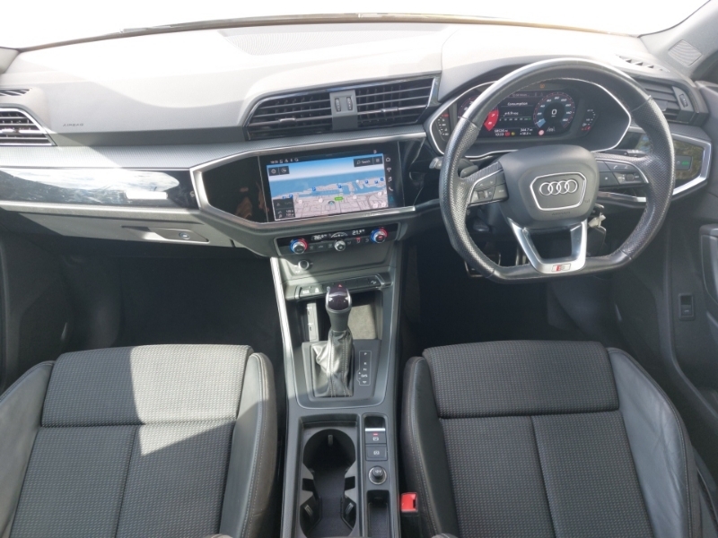 Audi Q3 35 Tfsi Black Edition S Tronic Grey #3