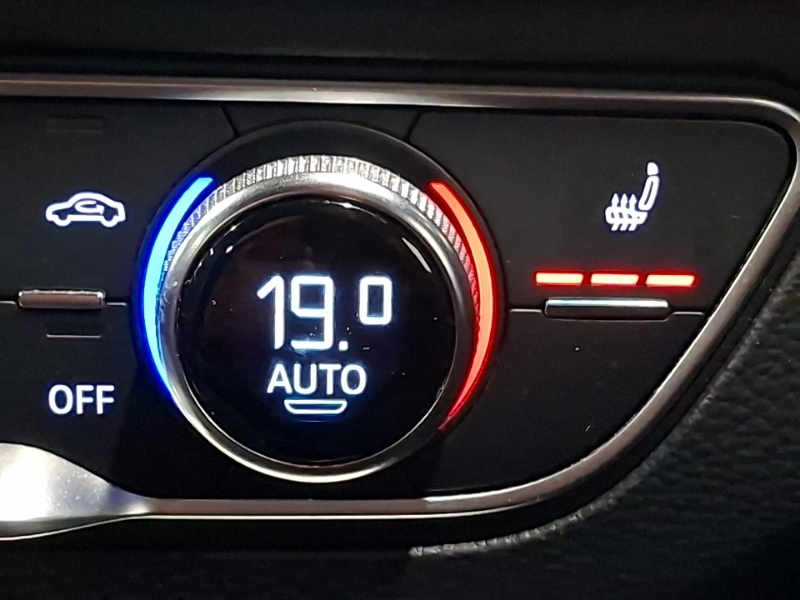 Audi Q5 2L Black Edition Blue #15