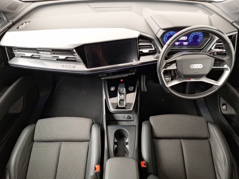 Audi Q4 E Tron 150Kw 40 82Kwh S Line Grey #3