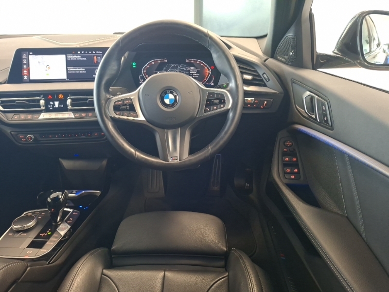 BMW 1 Series Hatchback Blue #8