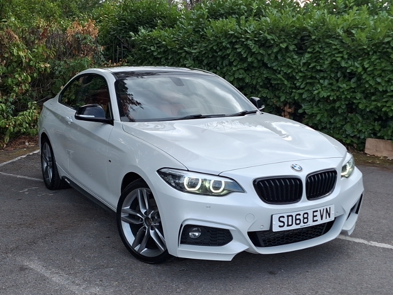 BMW 2 Series 220D Xdrive M Sport Nav Step White