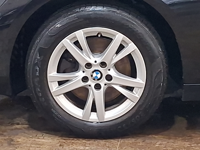BMW 2 Series  Black #19