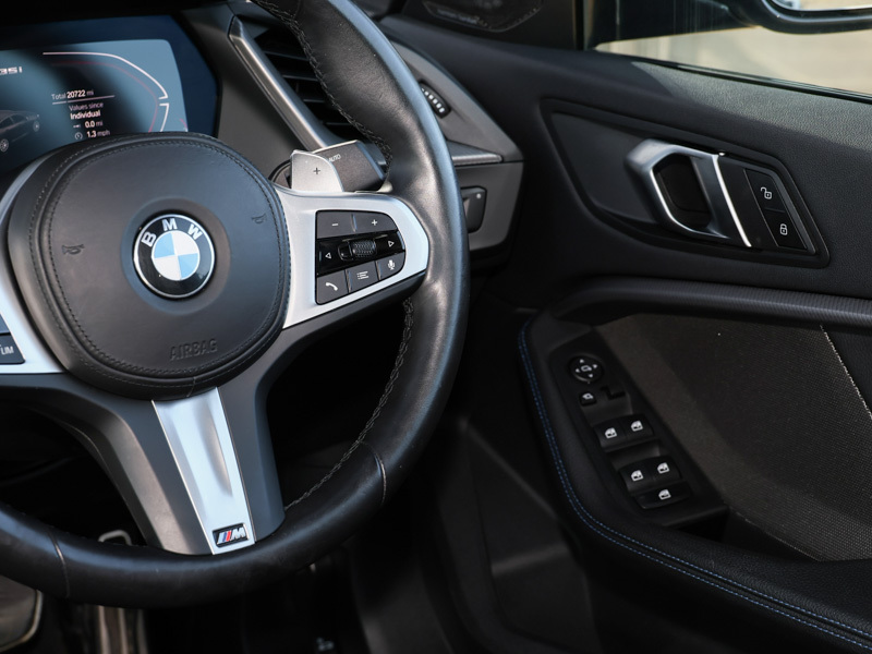 BMW 2 Series Luxury White #18