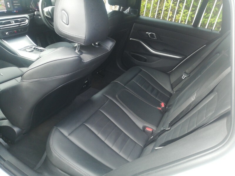 BMW 3 Series 320I M Sport Step YH24WLN White #6