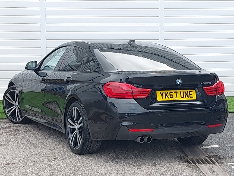 BMW 4 Series 420I M Sport Professional Media Black #2