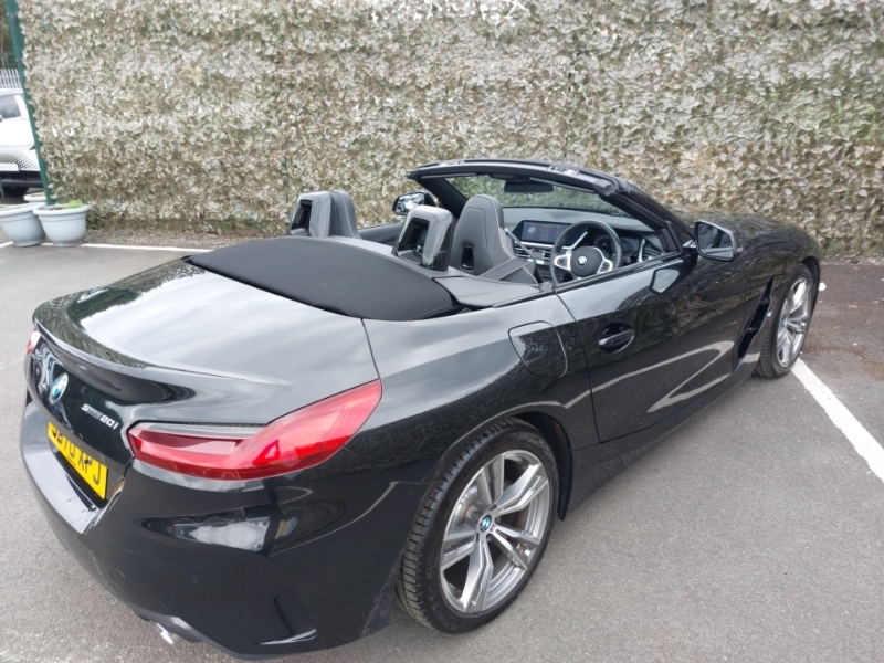 BMW Z4 Convertible Black #16