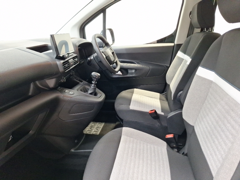 Citroen Berlingo 1.2 Puretech 110Ps Plus 5 Seat White #5