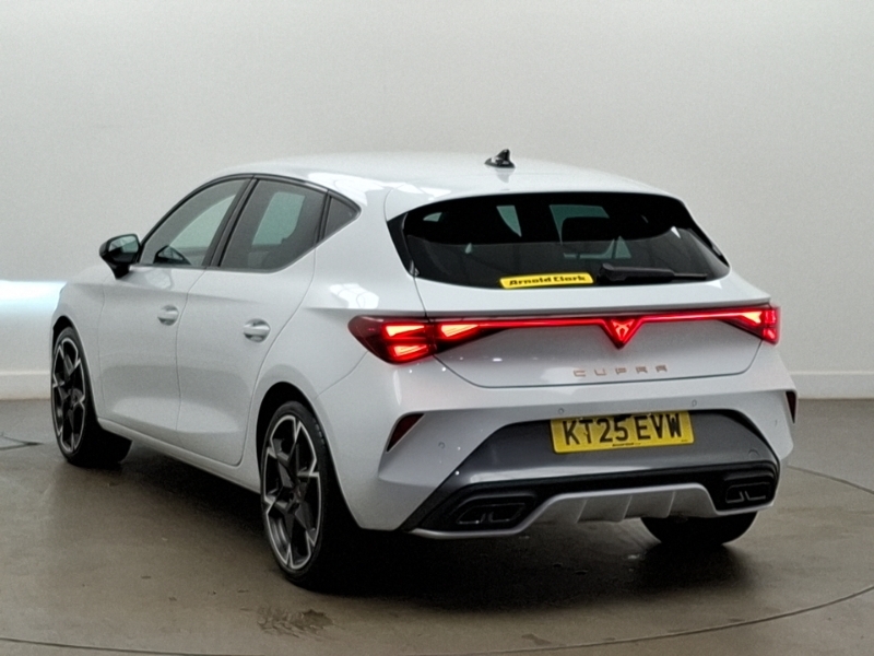 Cupra Leon 1.5 Tsi 150 V2 White #2