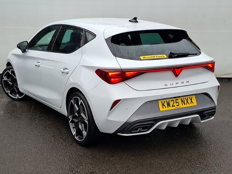 Cupra Leon 1.5 Tsi 150 V2 White #2