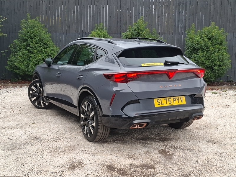 Cupra Formentor 1.5 Ehybrid 204 V2 Dsg Grey #2