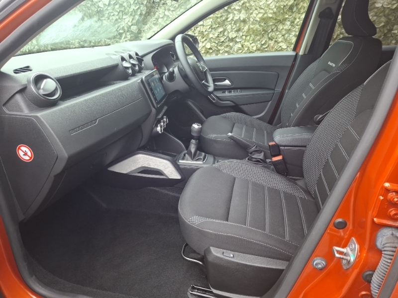 Dacia Duster 1.0 Tce 100 Bi-fuel Prestige Orange #5