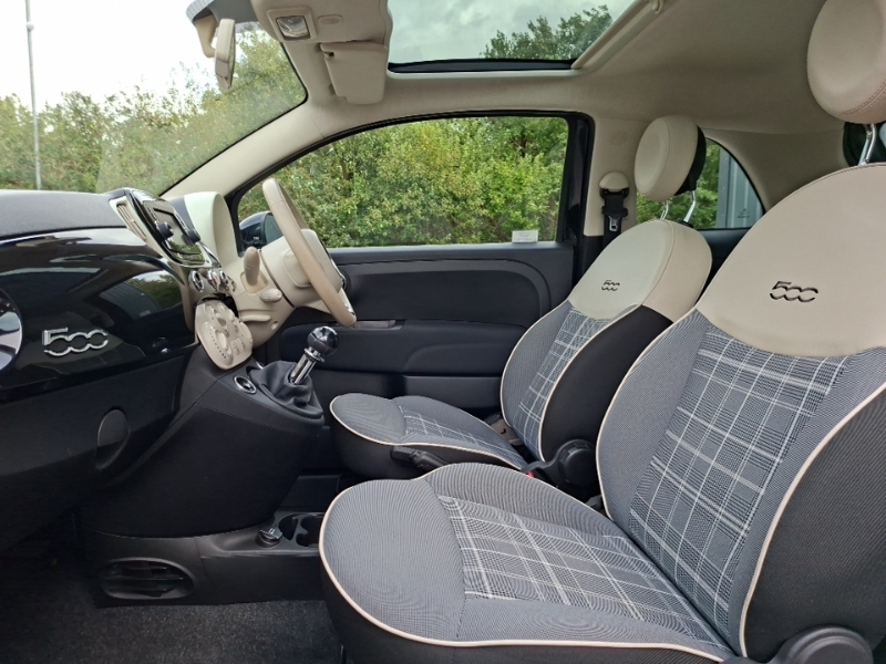 Fiat 500 1.2 Lounge Black #5
