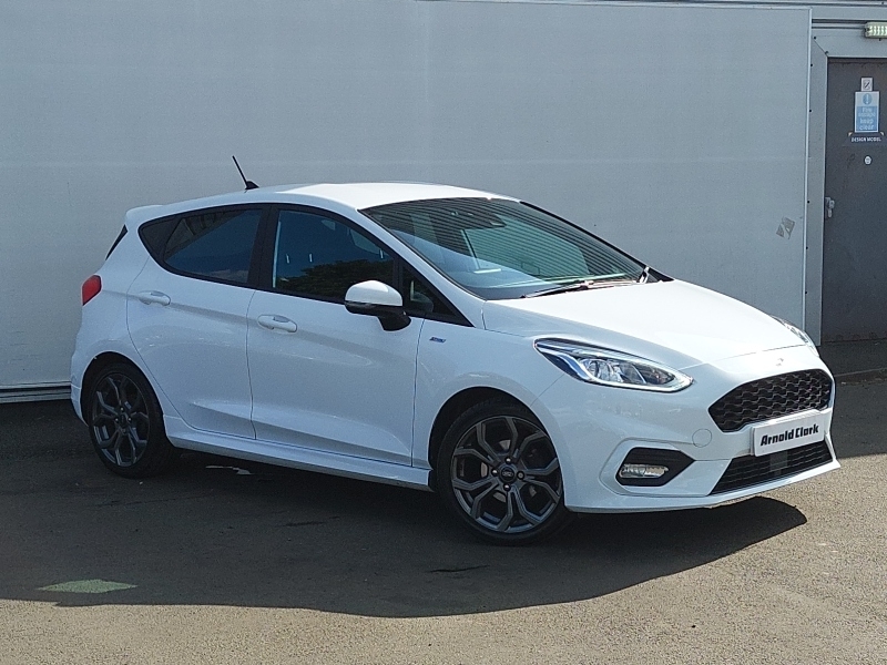 Ford Fiesta Hatchback Black #7